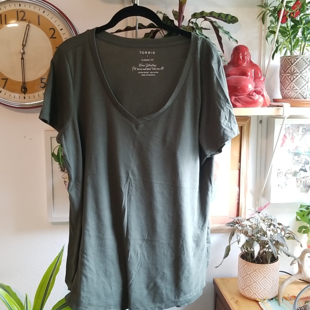 Army green super soft torrid T
